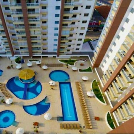 Apartamento No Condominio Casa Da Madeira Em Caldas Novas-Go Экстерьер фото